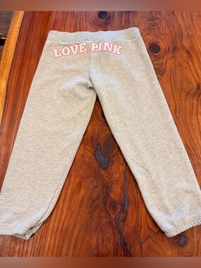 Victoria's Secret PINK joggers, dog logo and Eiffel Tower LOVE PINK size small